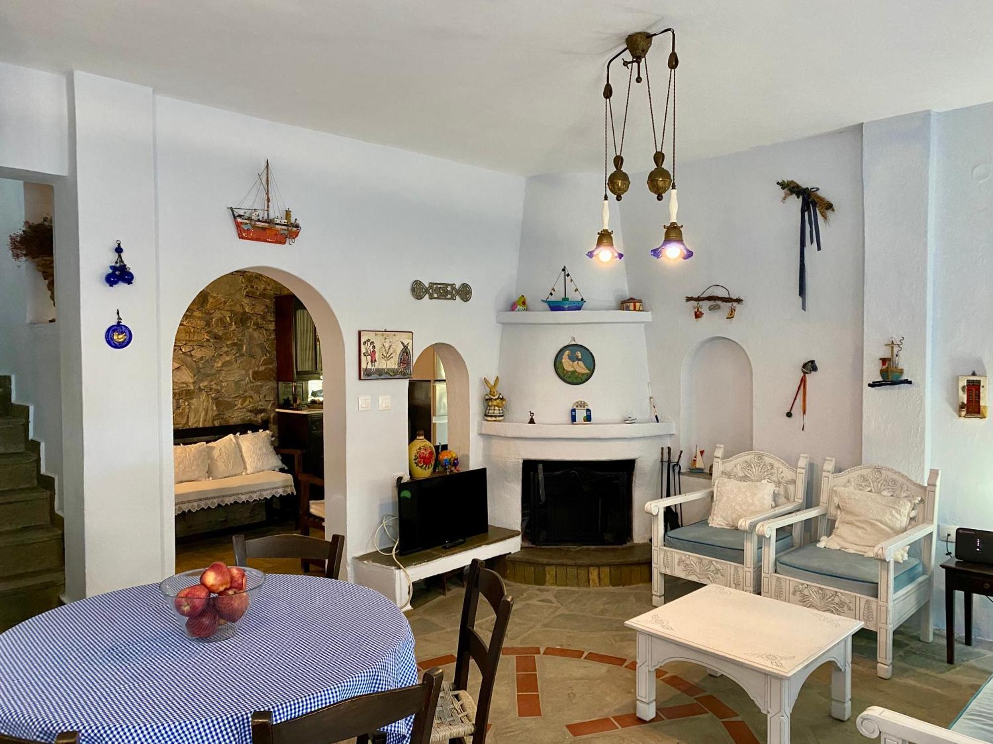 Villa Valia: Traditional Luxurious Residence 皮加迪卡 外观 照片